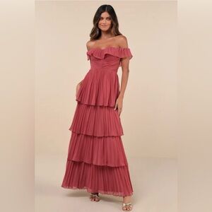 Brand new with tags NWT Lulu’s Always Remarkable dress!